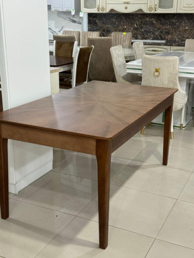 Стол для кухни массив бука шпон